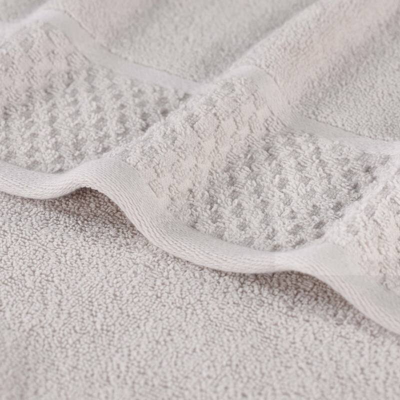 Superior Lodie Cotton Plush Absorbent Jacquard Solid 3 Piece Towel Set