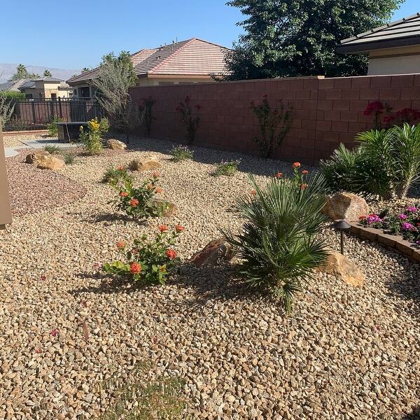 Landscape Rock And Pebble Natural Decorative Stones And Gravel For Landscaping Gardening Potted Plants And More Overstock 30508967