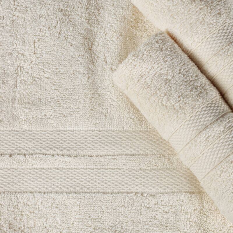 Blue Nile Mills Geneva Cotton Solid Bath Towel, Set of 4