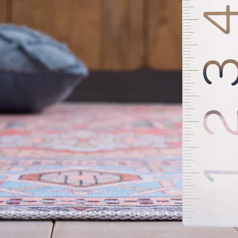 SAFAVIEH Arizona Aidel Machine Washable & Slip Resistant Rug