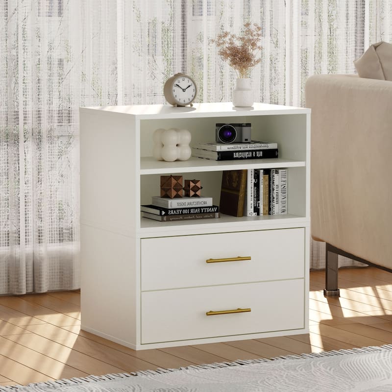 Dressers & Chests of Drawers/Nightstands