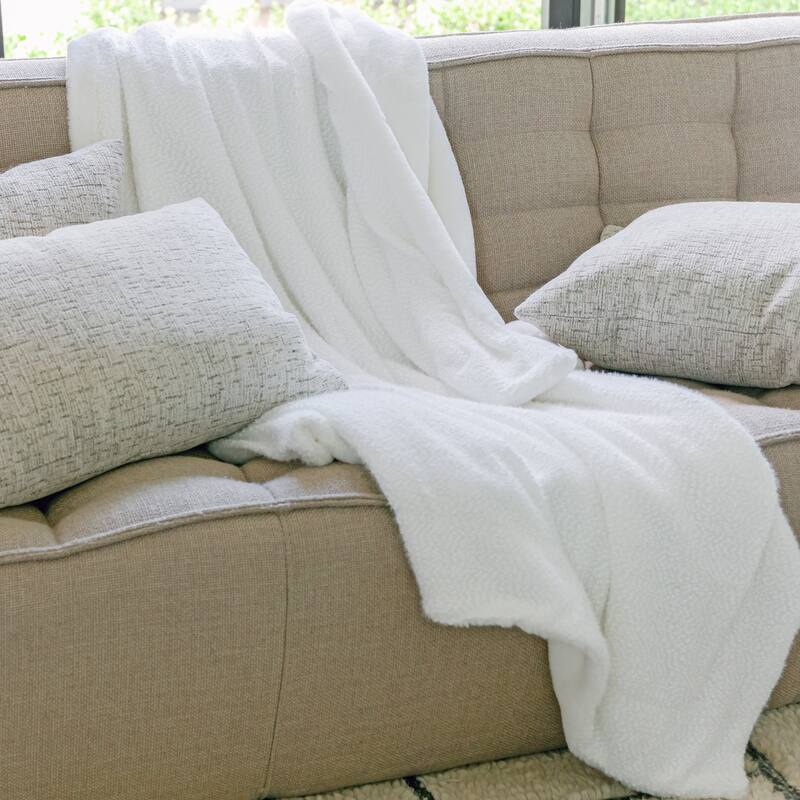 Jennifer Adams Chunky Boucle Throw Blanket