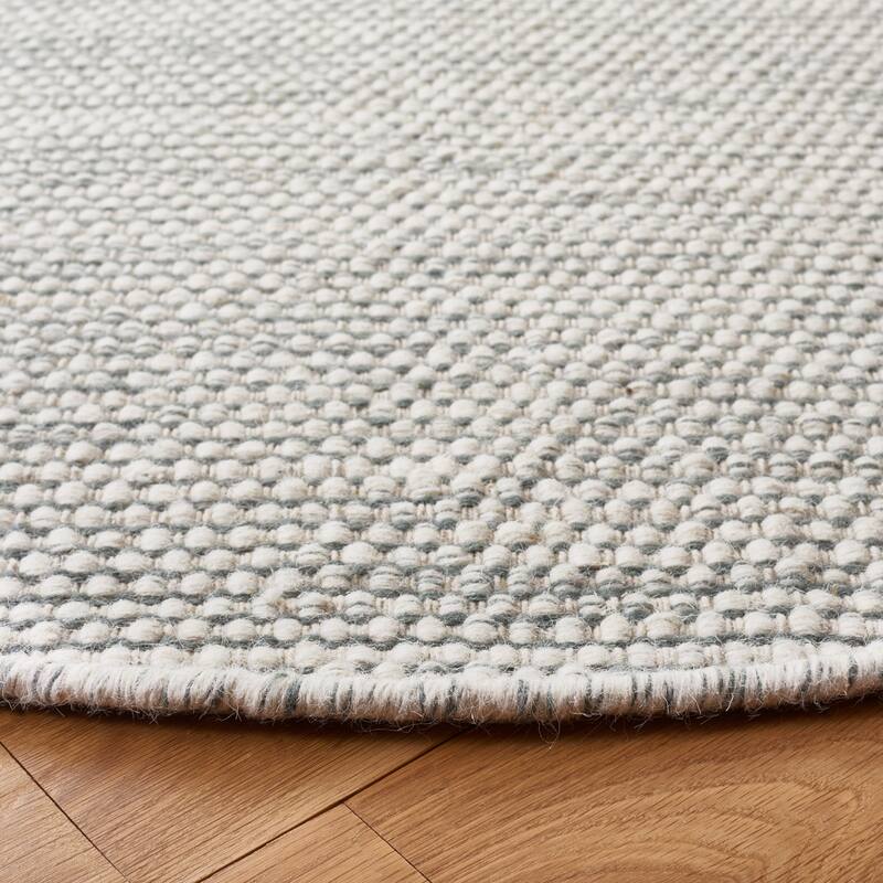 SAFAVIEH Handmade Natura Ludmila Farmhouse Wool Rug