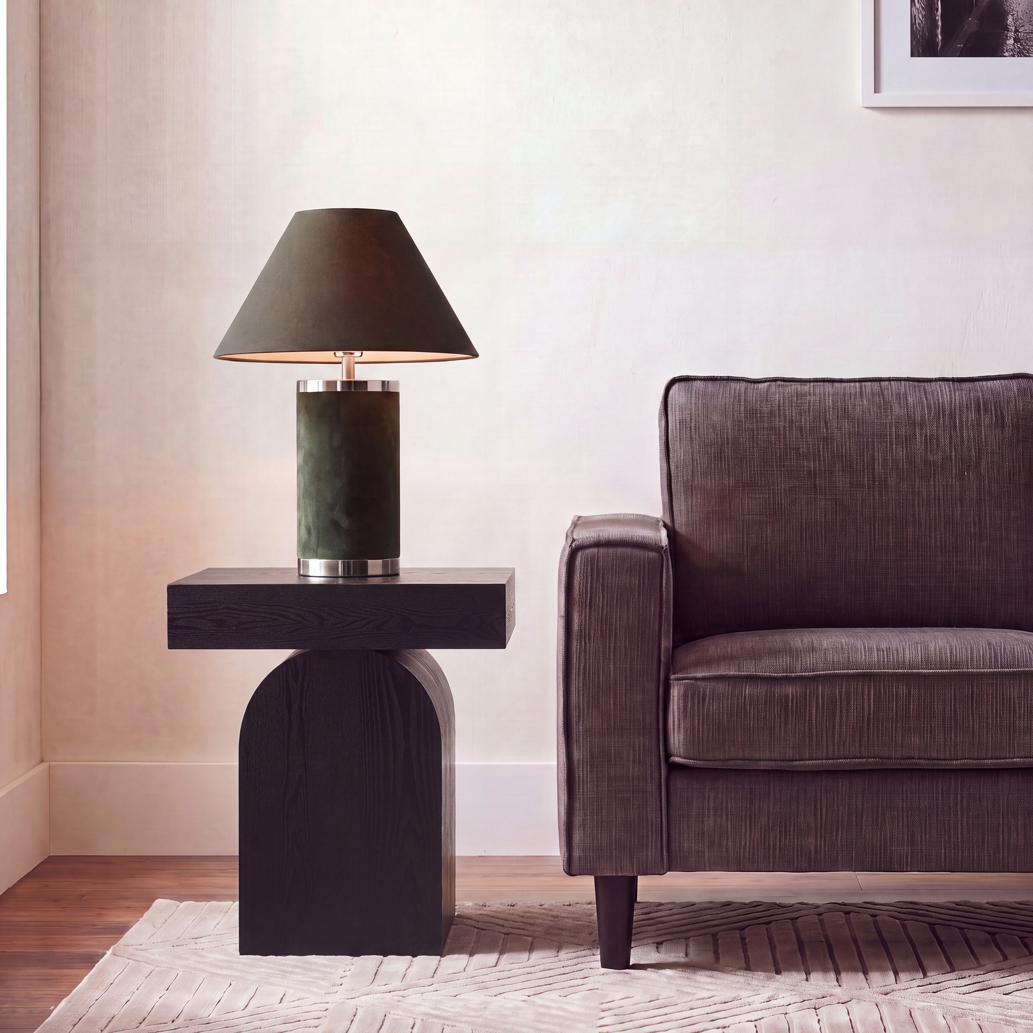 SAFAVIEH Baraki Modern End Table, Fully Assembled - 20"W x 14"D x 22"H