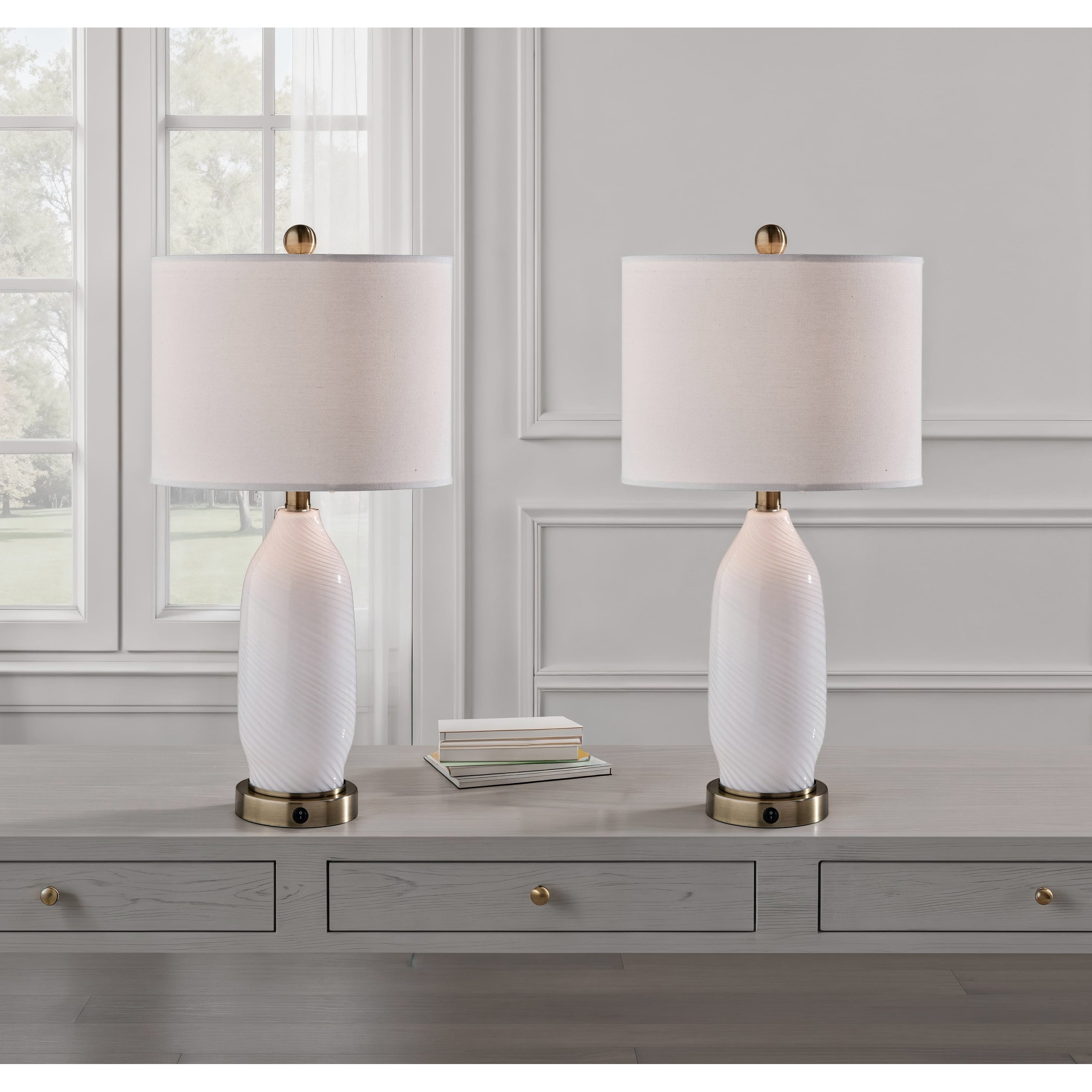 Simplee Adesso Freya Set of 2 with USB Ports and AC Outlet, Dual-Light Lamp with LED Night Light
