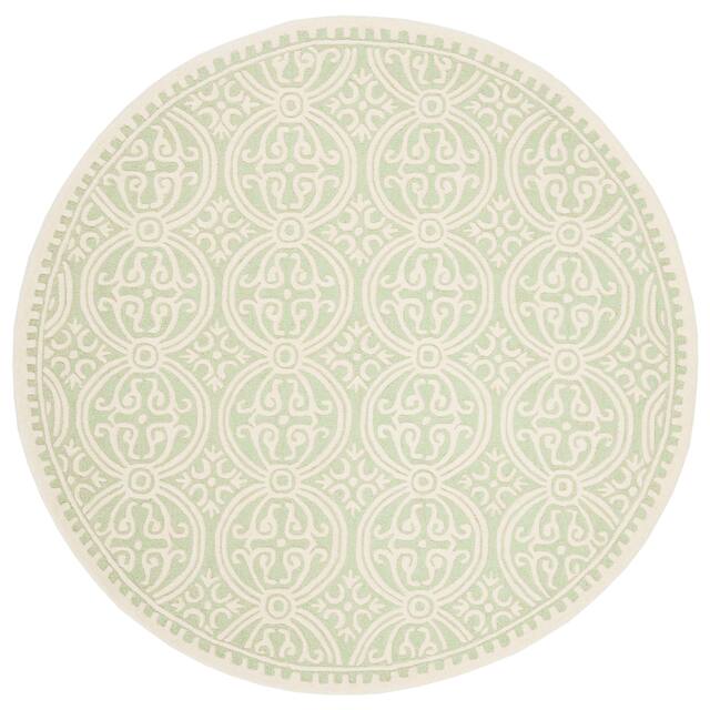SAFAVIEH Handmade Cambridge Myrtis Moroccan Wool Rug