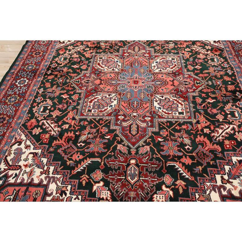 8'10''x11'11'' Hand Knotted Wool Green Heriz Traditional Medallion Area Rug - 8' 10'' x 11' 11''