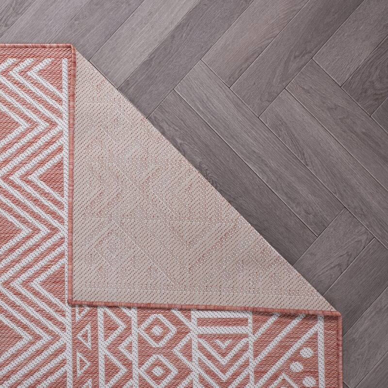 World Rug Gallery Distressed Geometric Bohemian Textured Flat Weave Indoor/Outdoor Area Rug