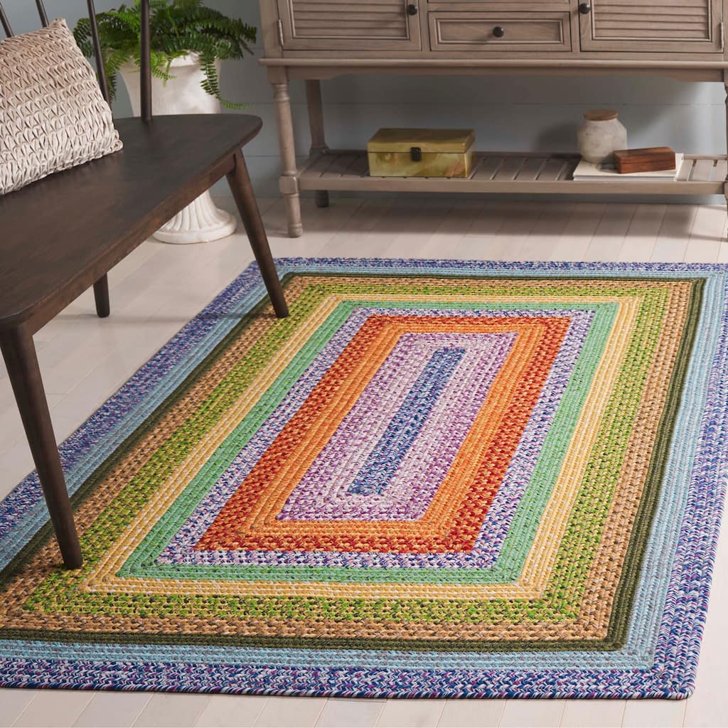 SAFAVIEH Handmade Braided Stacee Machine Washable Country Rug