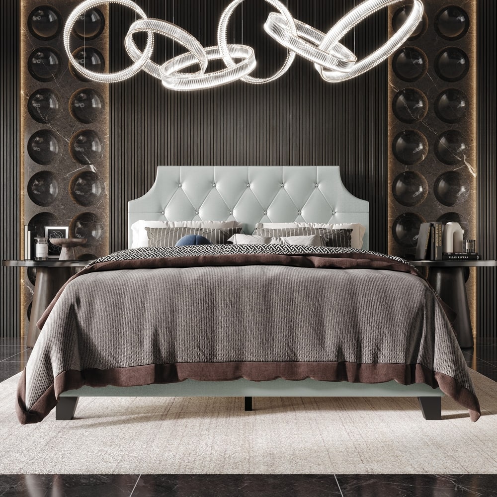 Clayfell Mexico Tufted Upholstered Platform Bed