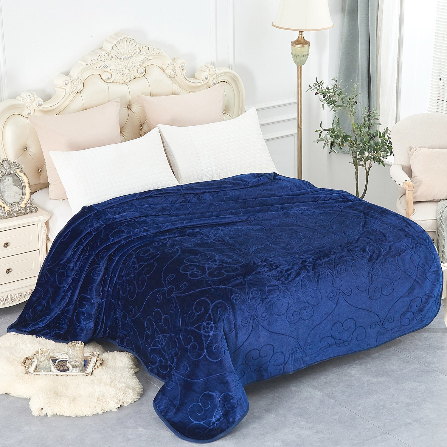 Plush mink store bed