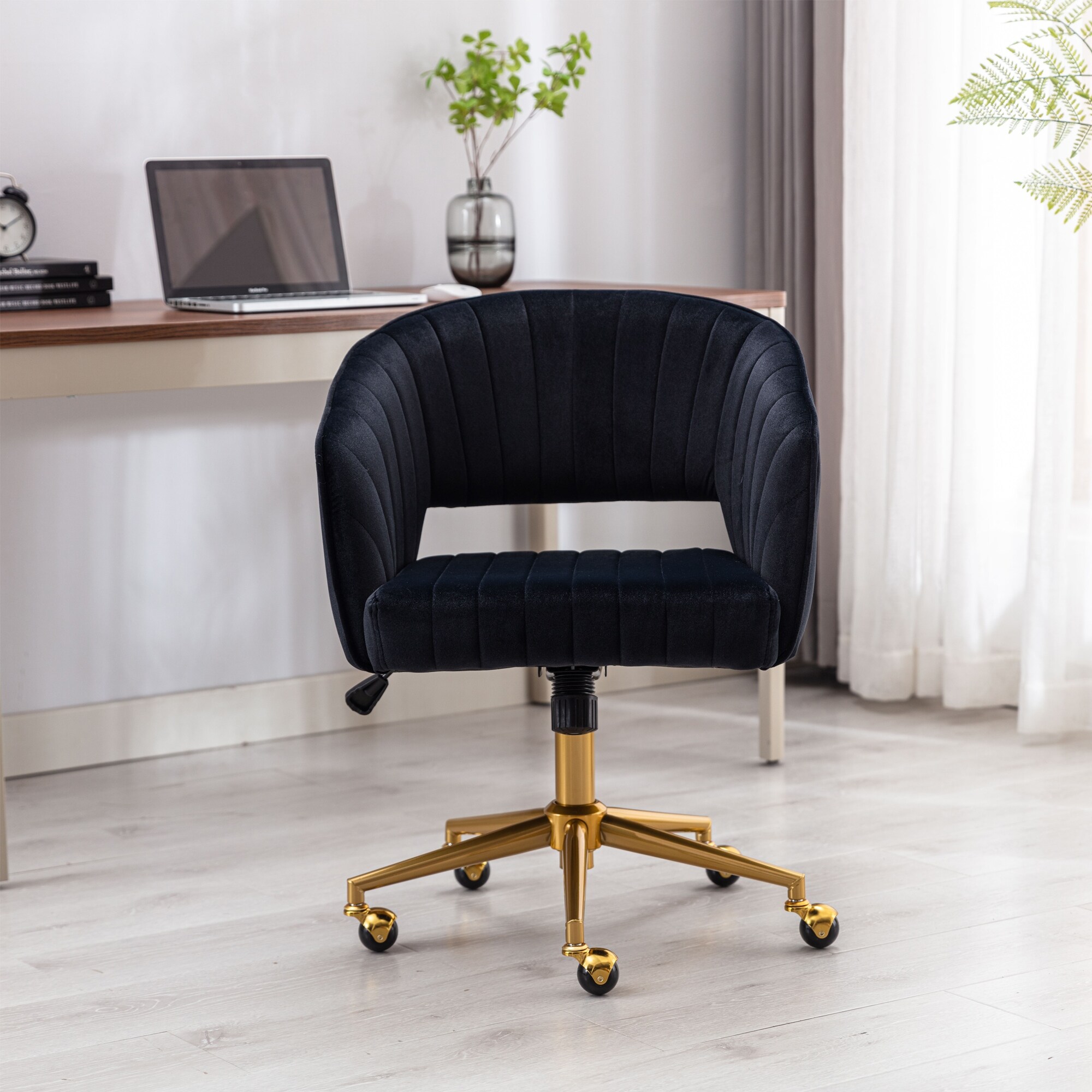 Small velvet clearance office chair