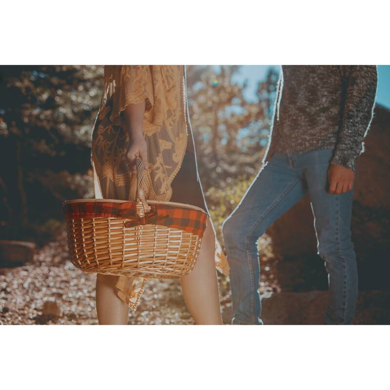 Picnic Time Country Willow Picnic Basket - N/A