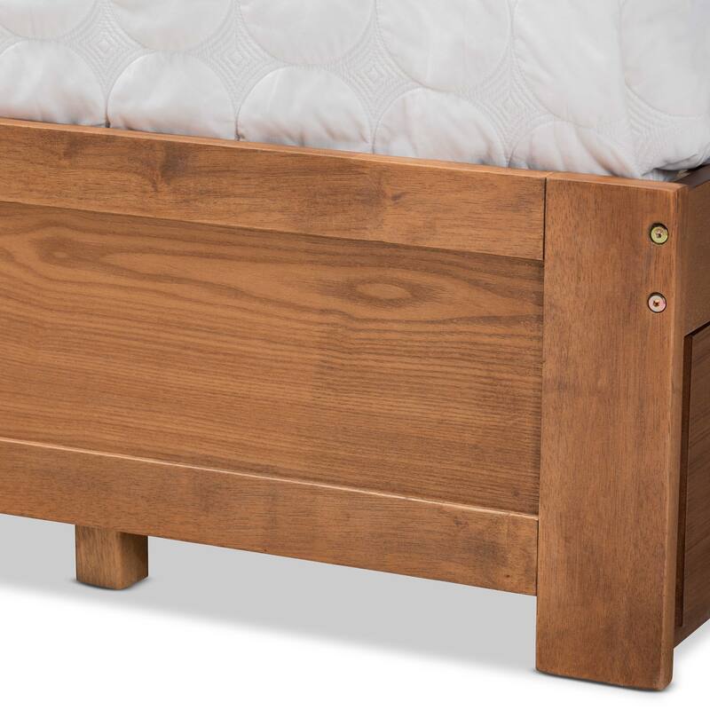 Lisa Ash-brown Finished Wood 3-drawer Platform Storage Bed
