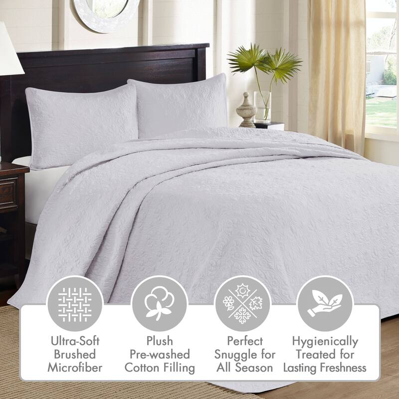 Madison Park Mansfield Reversible Oversized 3-piece Solid Texture Bedspread Quilt Set with Matching Shams