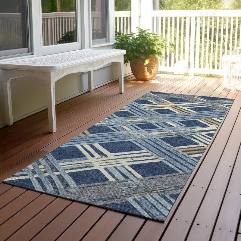 Machine Washable Indoor/ Outdoor Modern Trellis Chantille Rug - Navy - 2'3" x 7'6"