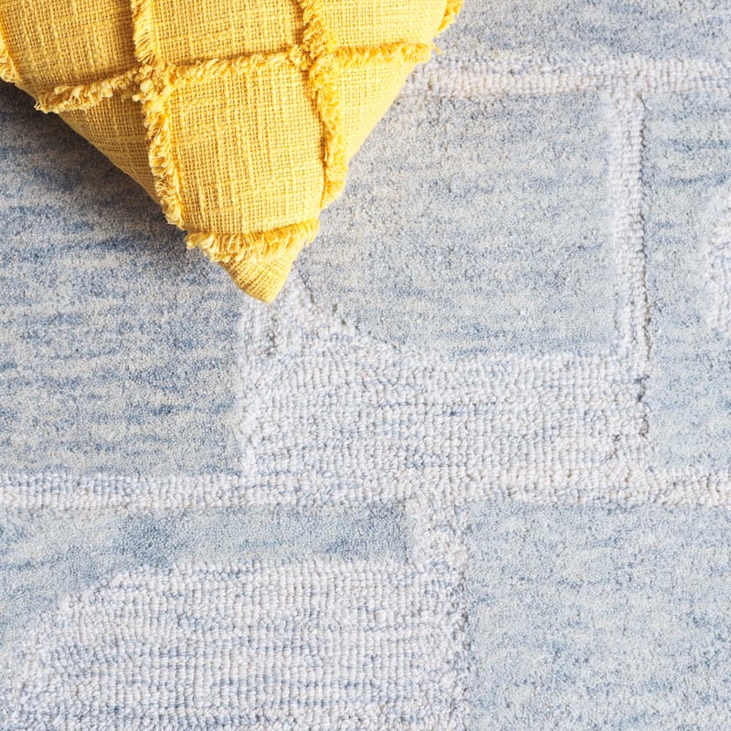 SAFAVIEH Handmade Harvest Danuska Wool Rug