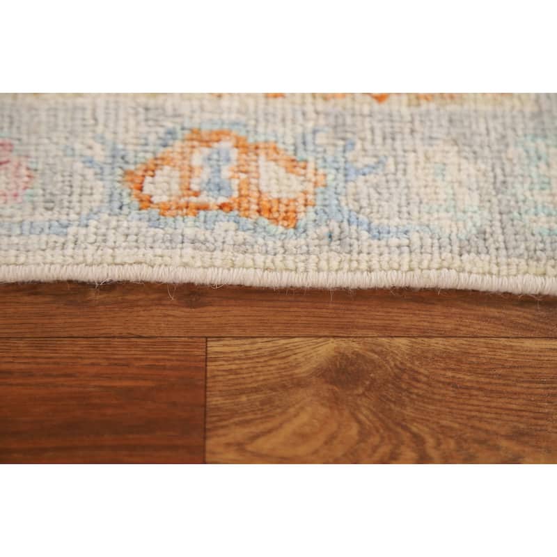 Hand Knotted Oriental 100% Wool Carpet Transitional Floral Beige & Ivories Oushak Area Rug - 2' 11'' X 1' 11''