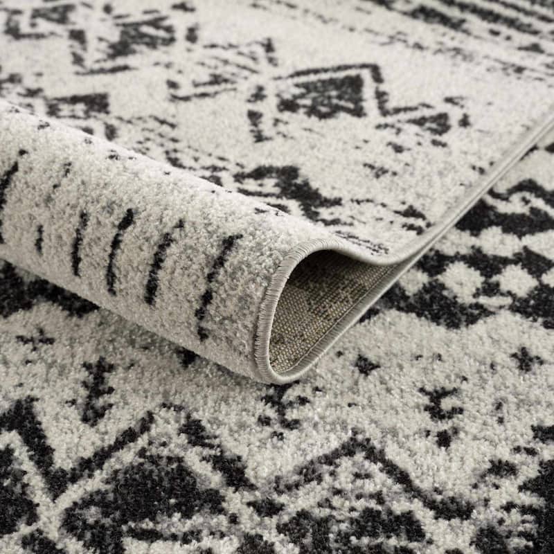 Hauteloom Lyssons Hallway, Kitchen Machine Washable Runner Rug - Black, Gray, Light Gray - 2'7" x 7'3"