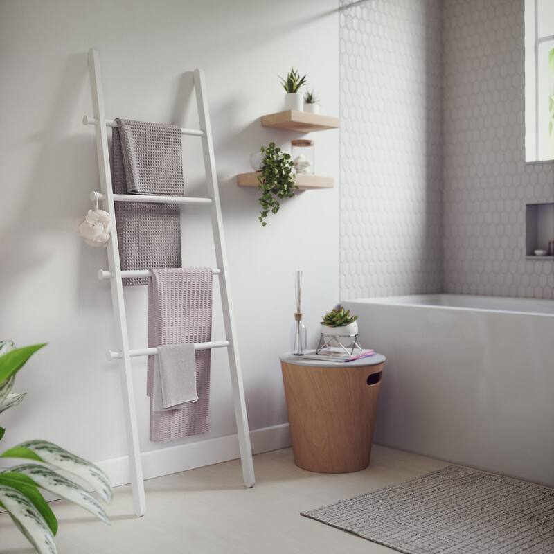 Umbra 1017445 Leana 1-9/16" Wide Poplar and Steel Towel Rack