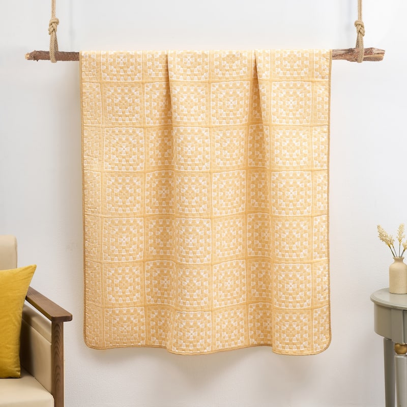 Greenland Home Fashions Granny Squares Mid-Century Modern Reversible Matelassé Throw