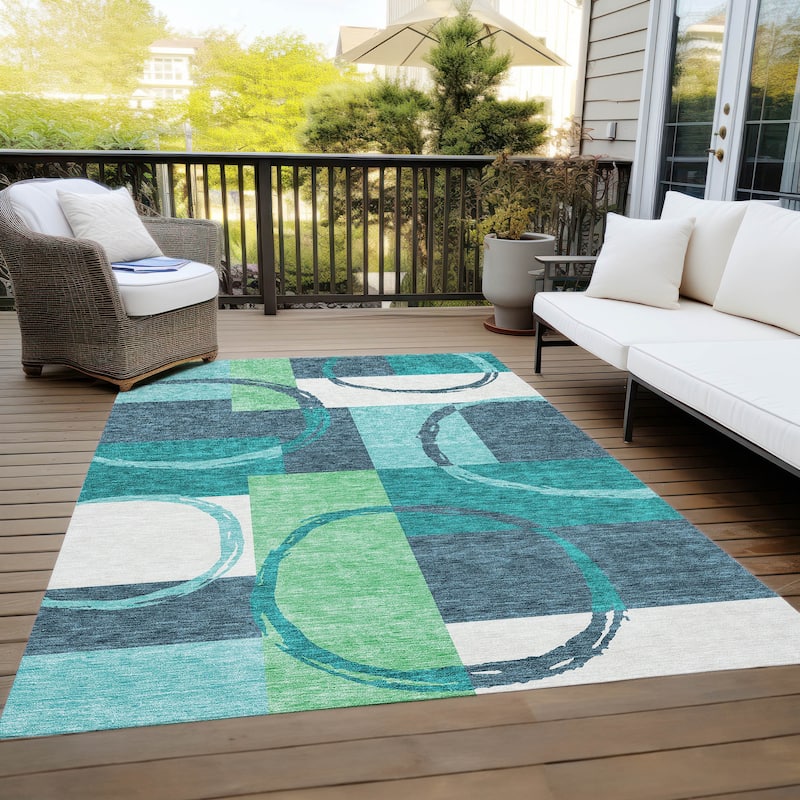 Machine Washable Indoor/ Outdoor Contemporary Chantille Rug