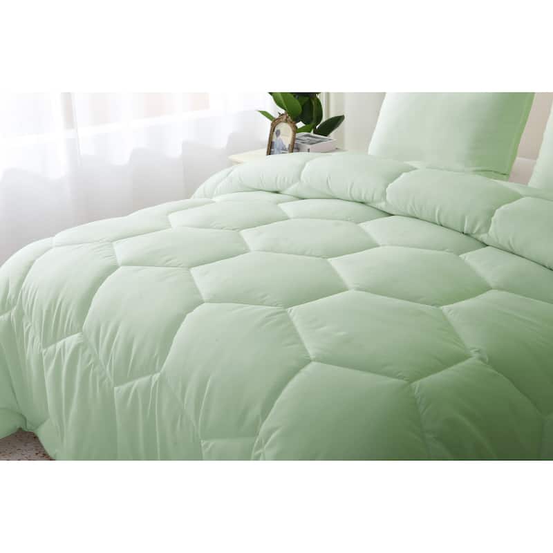 Better Style Home Oversized Microfiber Honeycomb Comforter Sets