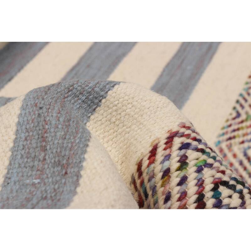 Ankara Cream, Grey Kilim 5'2" x 7'0" - 5'2 x 7'0