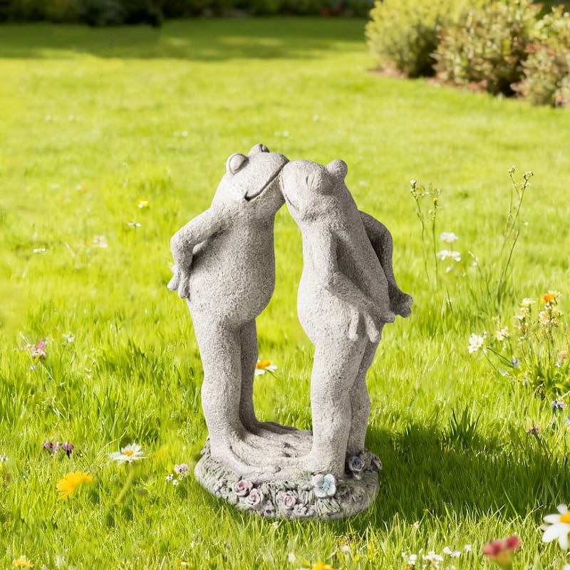 Glitzhome 15.25''H Resin Two Kissing Frog Statue