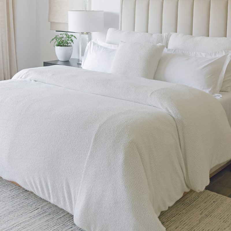 Jennifer Adams Chunky Super Soft Boucle Comforter - Queen - White