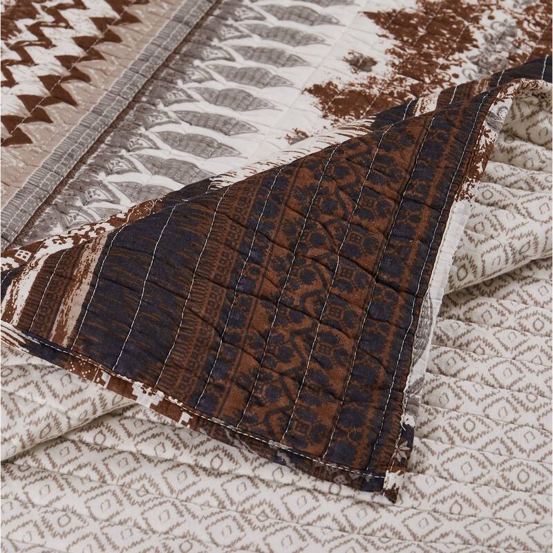 Greenland Home Fashions Southwest 100% Cotton Native Motif Reversible Quilt Set