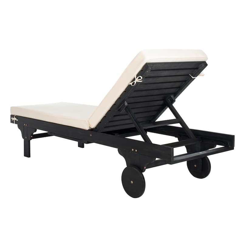 SAFAVIEH Outdoor Aubrie Adjustable Chaise Lounge Chair with Wheel.