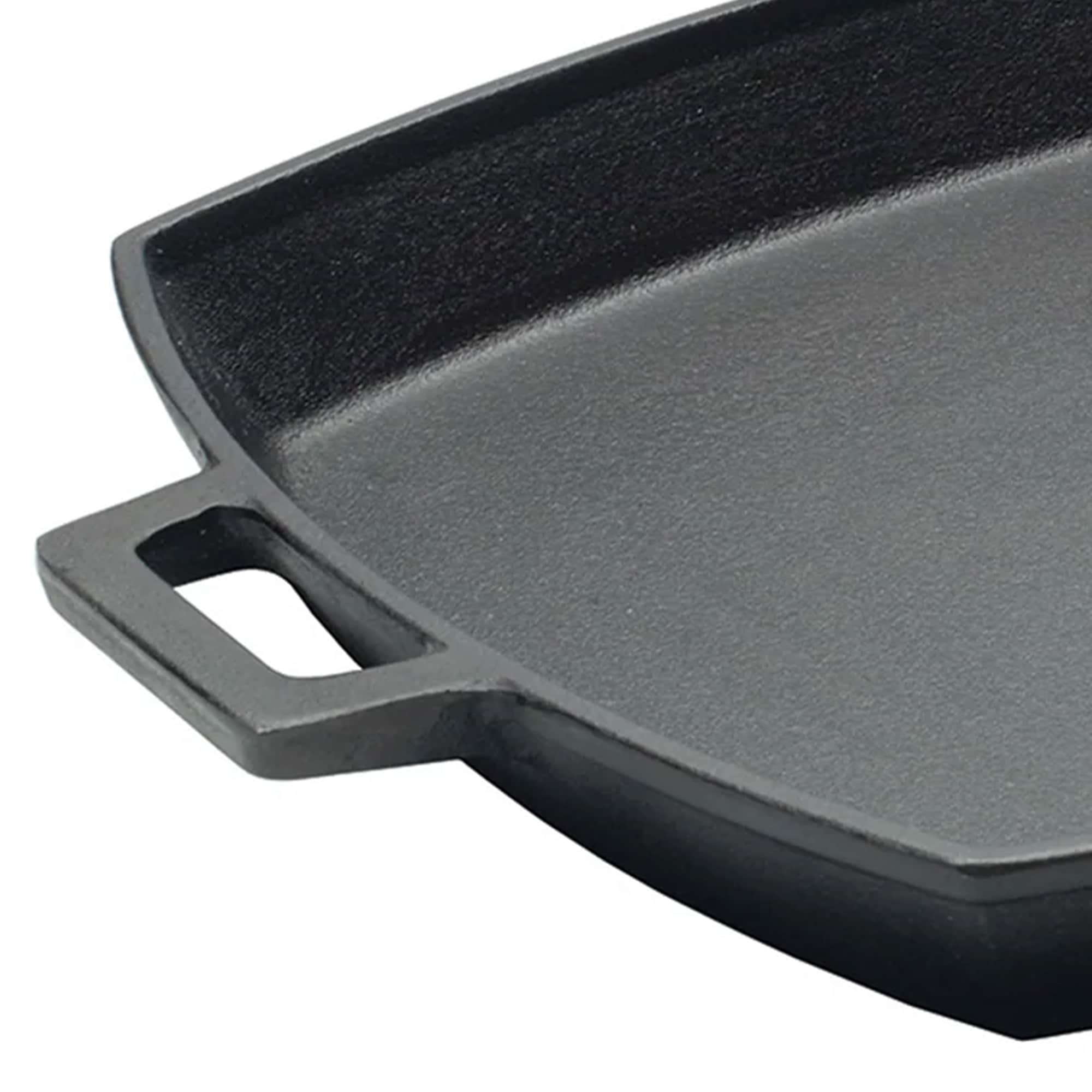 https://ak1.ostkcdn.com/images/products/is/images/direct/8c1cecf541ae0bd9ae04aabec780a175dd368116/Bayou-Classic-12-x-14-Inch-Cast-Iron-Shallow-Pan-with-Wide-Loop-Handles%2C-Black.jpg