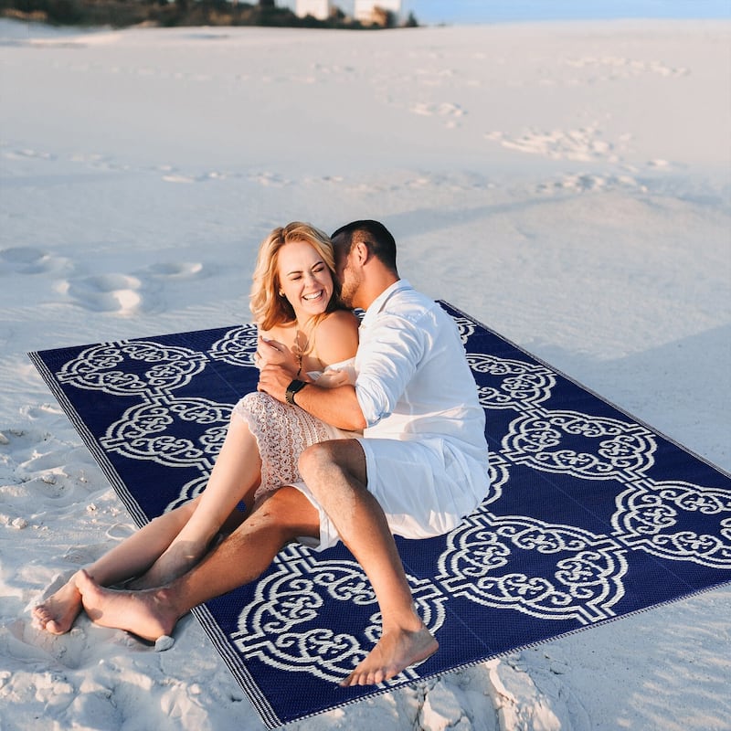 Playa Rug Outdoor Recycled Reversible Plastic Folded Mat/Rug Marrakesh Collection Lightweight & Weather, Water and UV Resistant