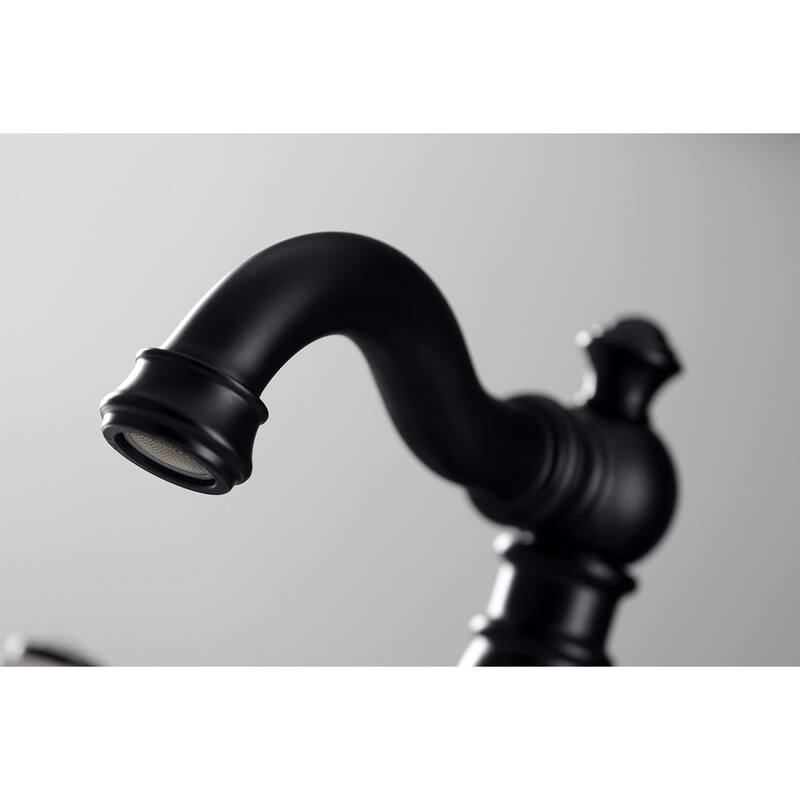 American Classic 8 in. Widespread Bathroom Faucet