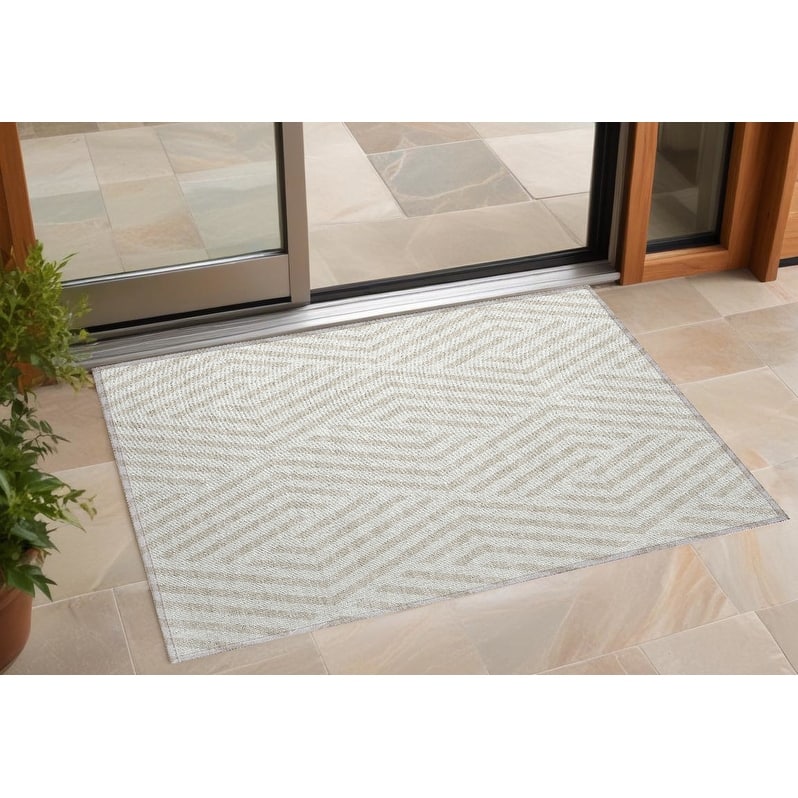 Gaso Stylish Geometric Weather Resistant Timeless Fusion Outdoor Rug