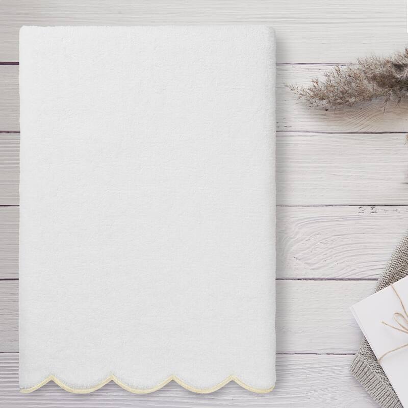 Authentic Hotel and Spa 100% Turkish Cotton ADORNIA Scallop Bath Towel
