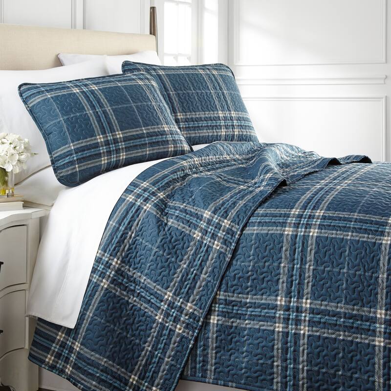 Vilano Choice Ultra-Soft Plaid 3-piece Quilt and Sham Set - Blue Plaid - King - Cal King