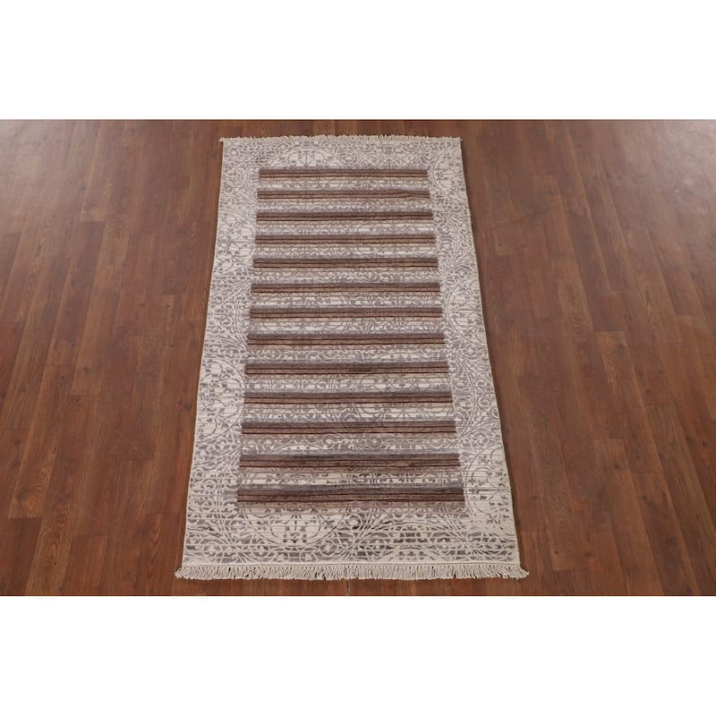 Modern Indian Accent Rug Handmade Abstract Wool Carpet - 2'8"x 5'0"