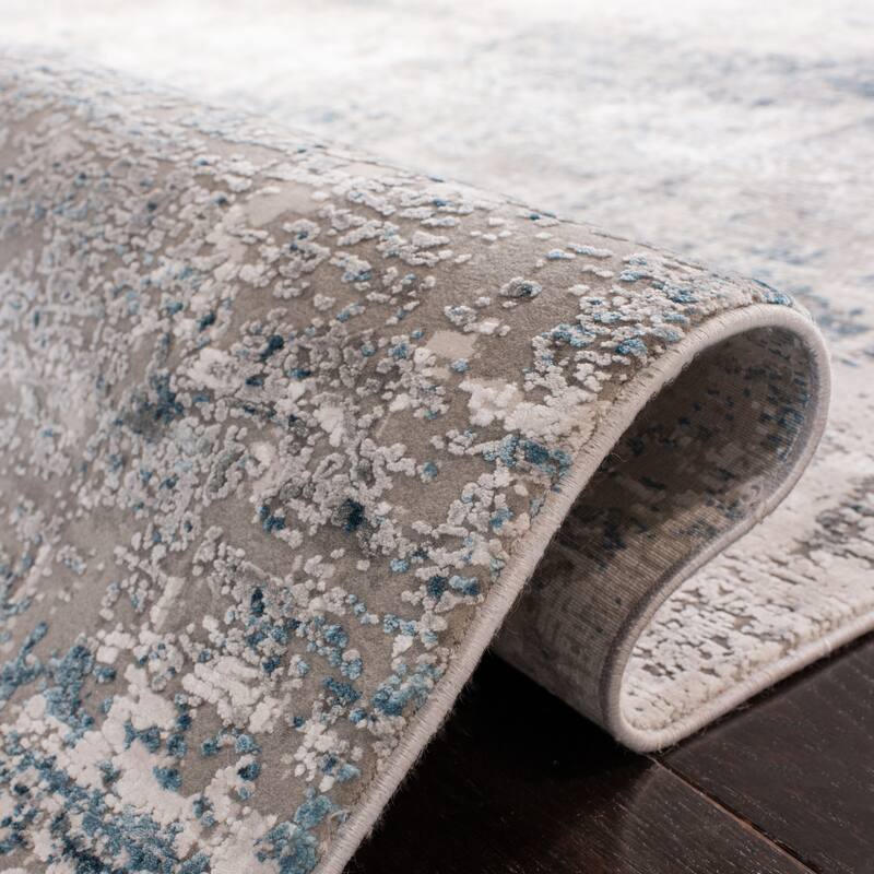SAFAVIEH Eclipse Tjitske Vintage Boho Abstract Viscose Rug with