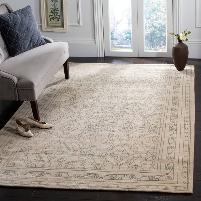 SAFAVIEH Hand-knotted Nepalese Kiraz Wool Rug - 6' x 9' - Sky Blue/Cream