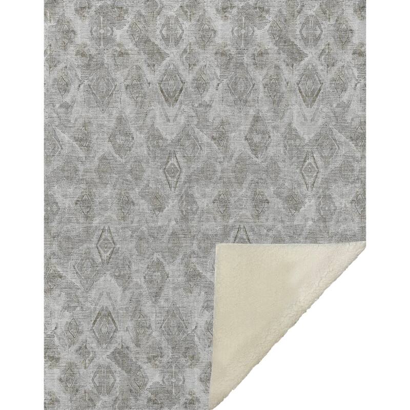 Premium Machine Washable Vintage Diamonds Sherpa Throw Blanket