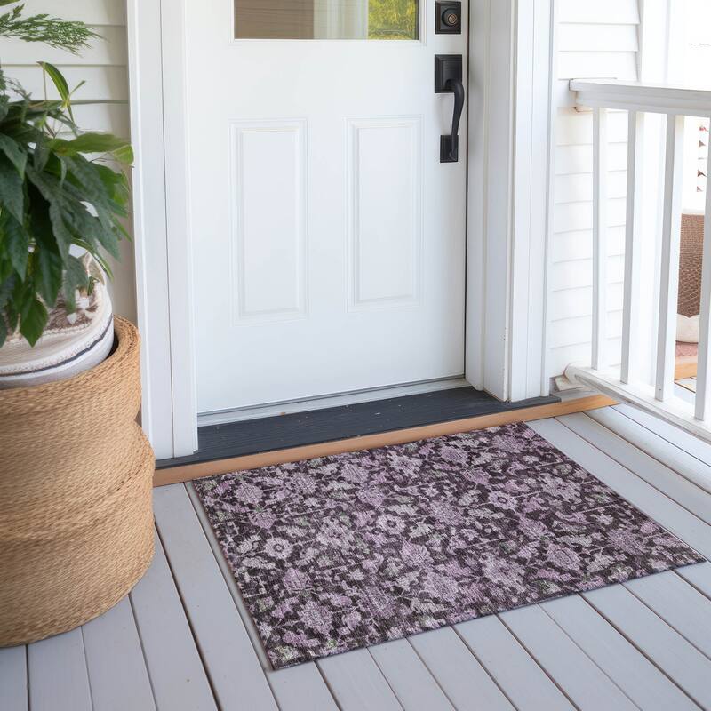 Machine Washable Indoor/ Outdoor Casual Traditional Chantille Rug - Eggplant - 1'8" x 2'6"