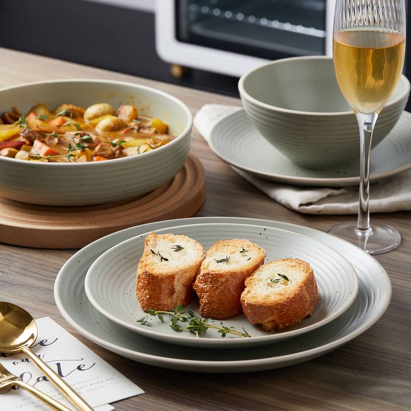 Stone Lain Lauren Stoneware Dinnerware Set