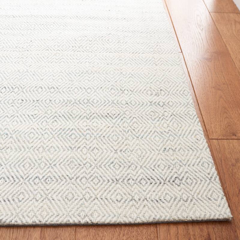 Martha Stewart by SAFAVIEH Madelon Geometric Wool Rug