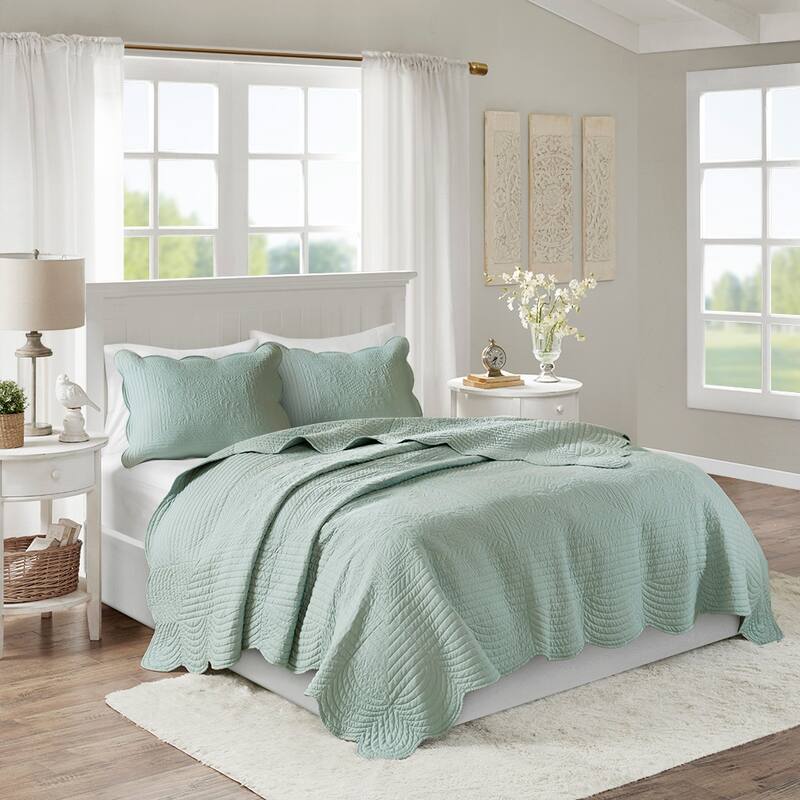 3 Piece Reversible Scalloped Edge Quilt Set Cream King/Cal King - Seafoam
