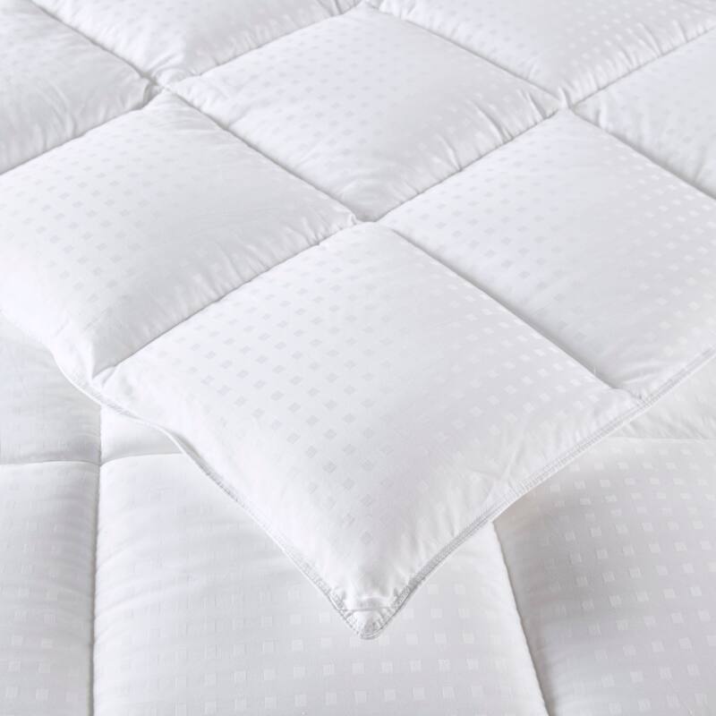 GDF Studio - Dobby Cotton Down Alternative Comforter