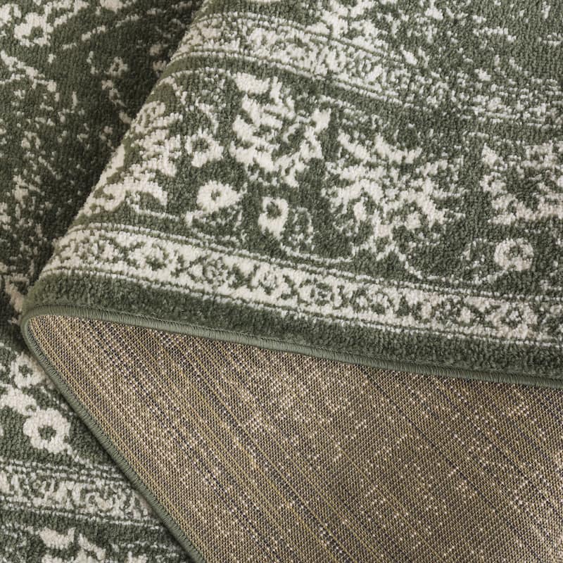 SAFAVIEH Adirondack Dakota Rustic Shabby Chic Distressed Rug