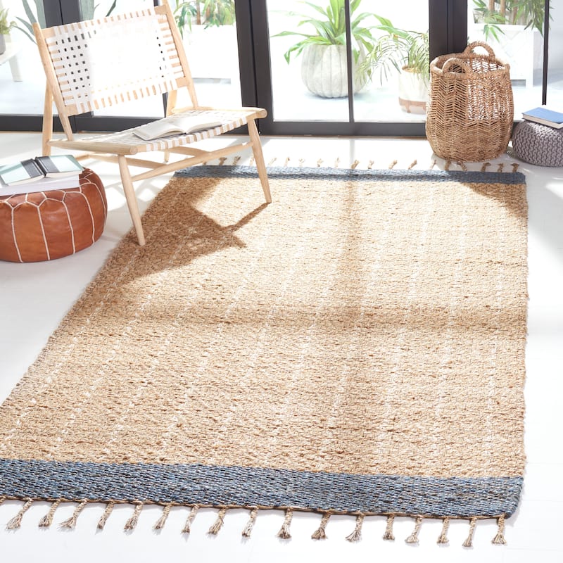 SAFAVIEH Handmade Cape Cod Senada Jute Tassel Rug - 8' x 10' - Grey/Natural