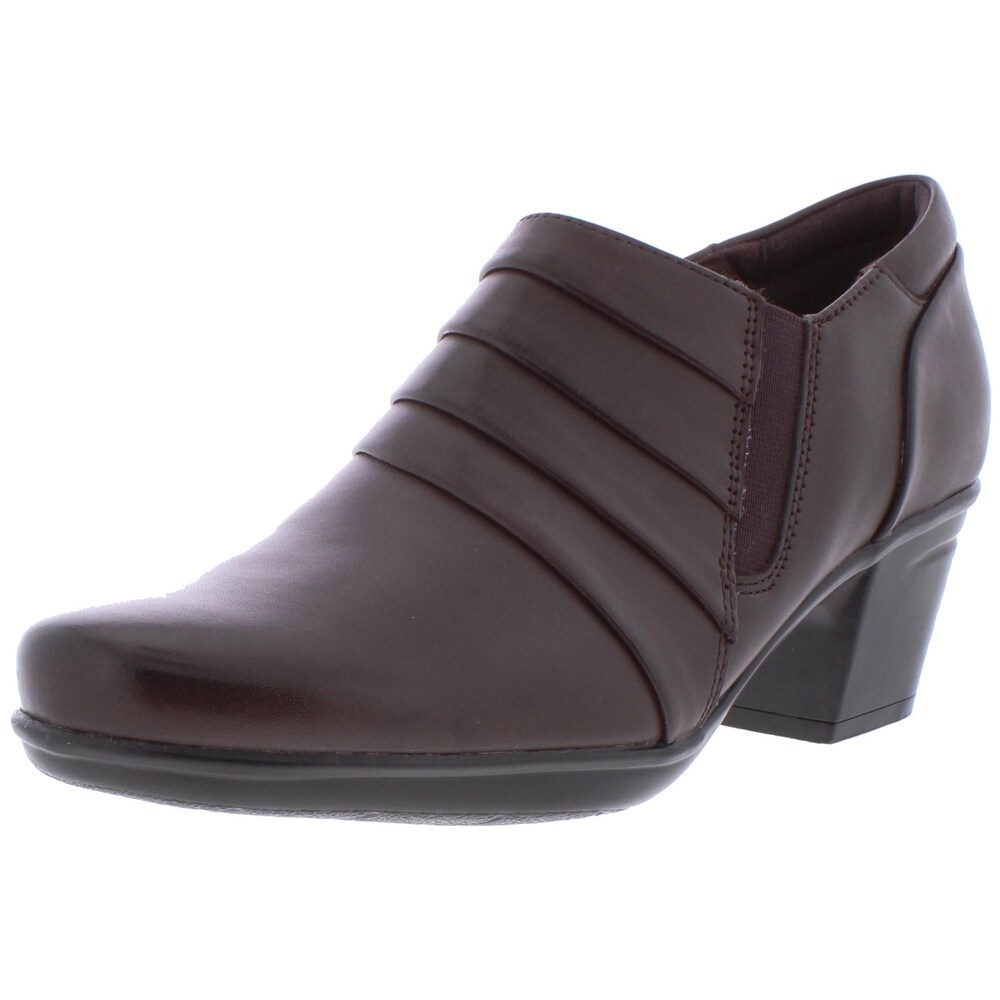 Clarks womens best sale shoes narrow width